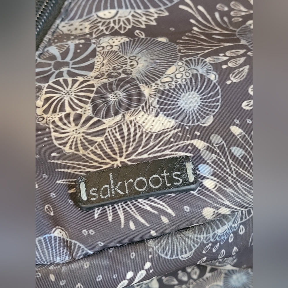 Sakroots Gray, Cream, Blue Ocean, Sea Turtle Patterned Sling Bag, Zipper Pockets - Picture 4 of 13